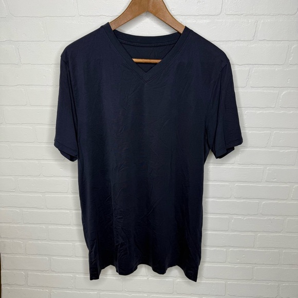 Lululemon Fundamental V Neck T Shirt Nautical sz M - Picture 2 of 6